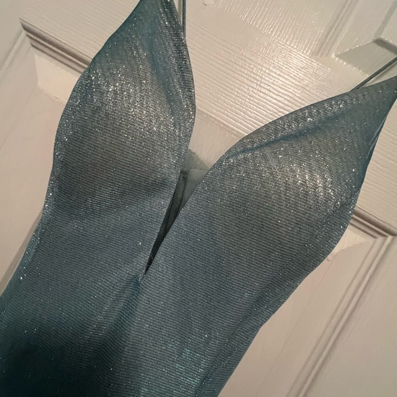 Prom Dress - Seafoam blue Shimmer Mermaid Prom Dress – Fits Size 00 - Picture 2 of 7